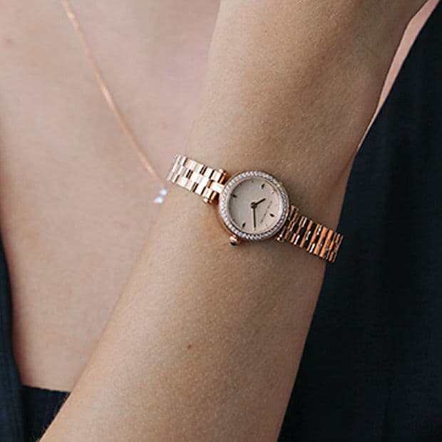新品　STAR JEWELRY 80周年　限定ウォッチ　腕時計　ピンクゴールド