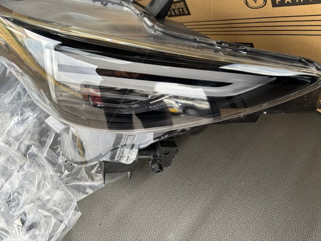 Mazda KF CX5 左ヘッドライト