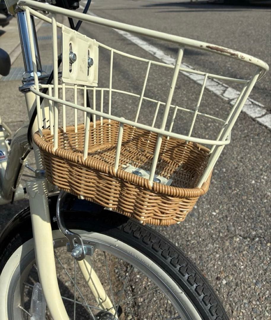 自転車16インチ　サイクルベースあさひ　アイボリー キッズ自転車16インチ
