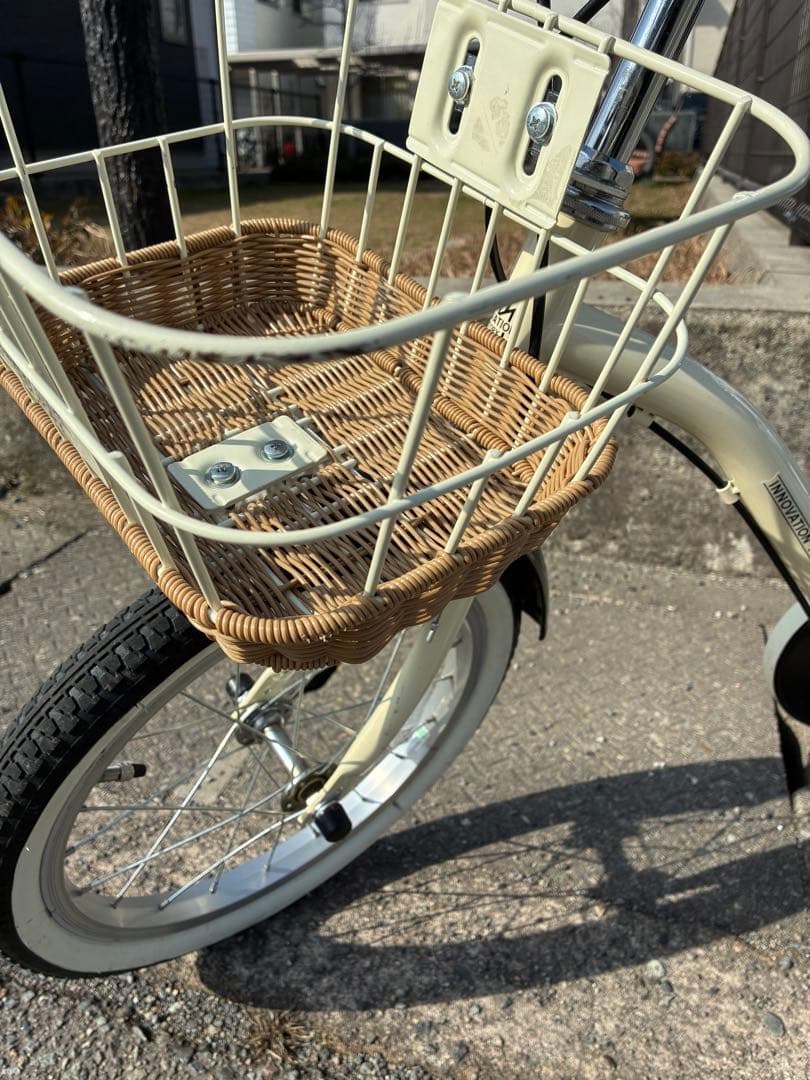 自転車16インチ　サイクルベースあさひ　アイボリー キッズ自転車16インチ