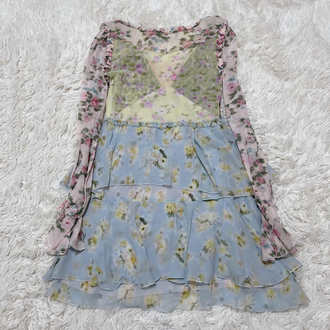 【美品】Blumarine ブルマリン　シルク　ブラウス　総柄　シフォン　花柄