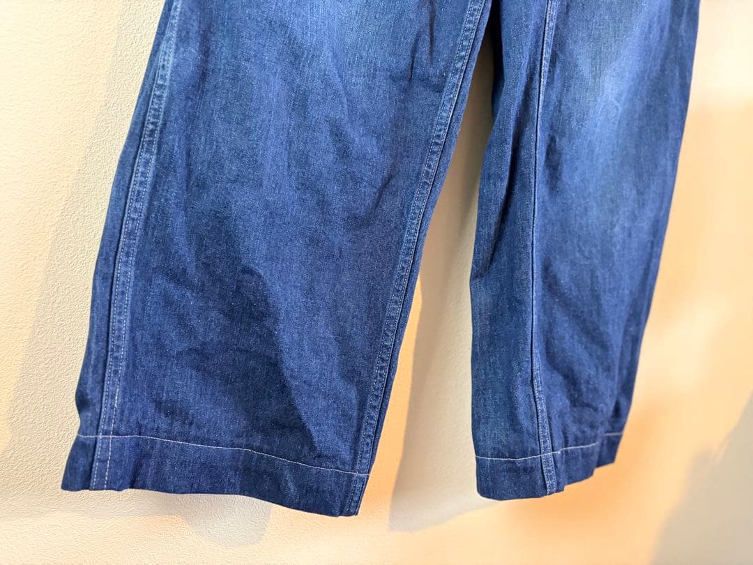 COMOLI デニムワイドパンツ 日本製 100%コットン 　ストレートパンツ
