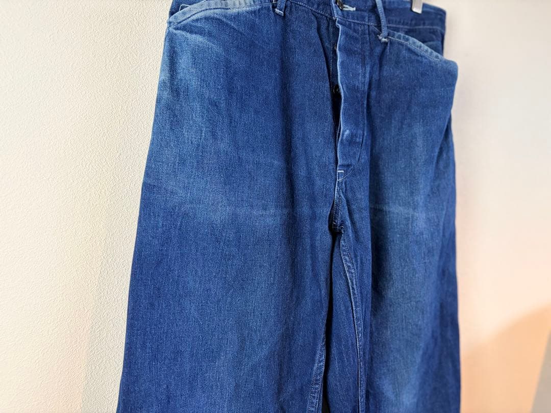 COMOLI デニムワイドパンツ 日本製 100%コットン 　ストレートパンツ