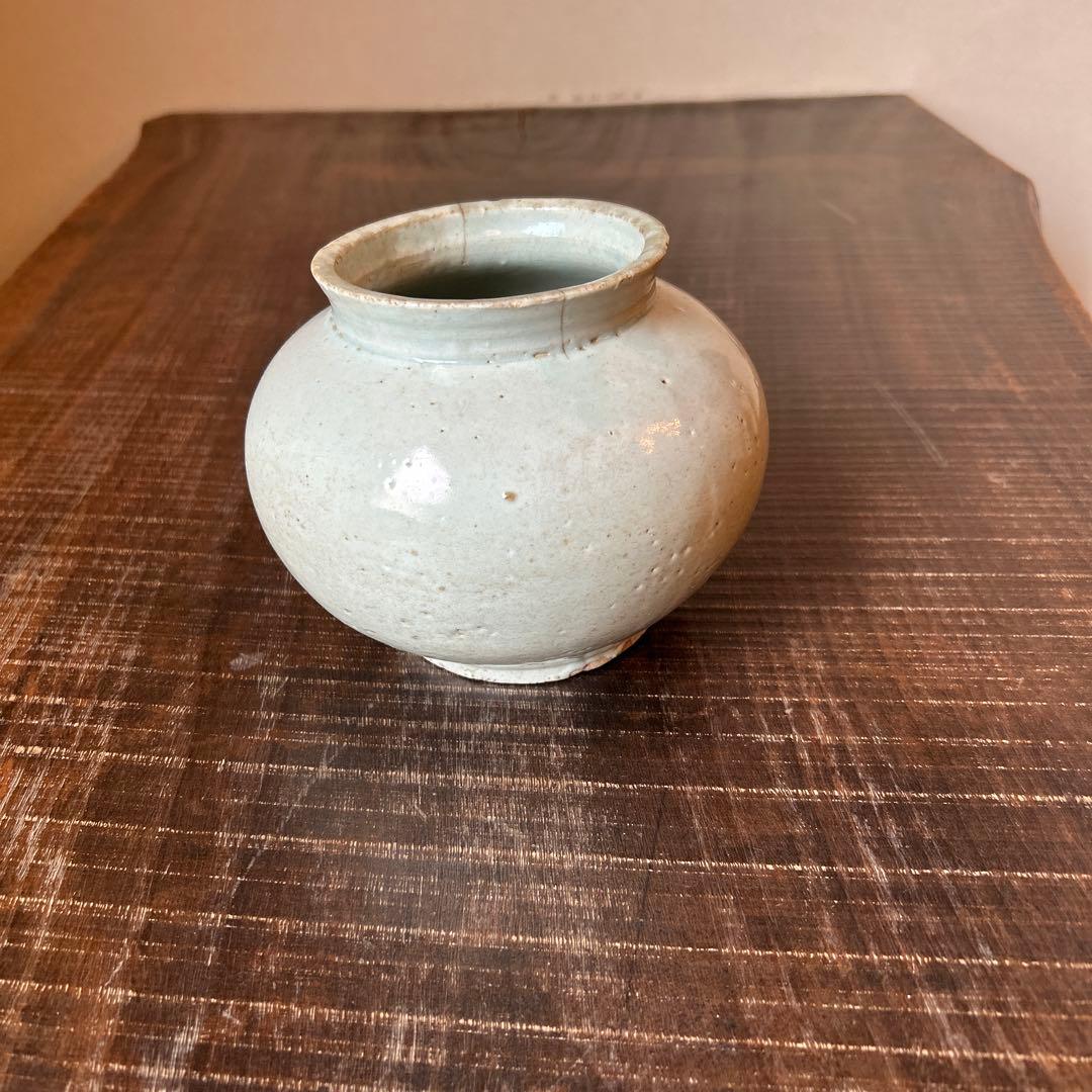 白磁の壺