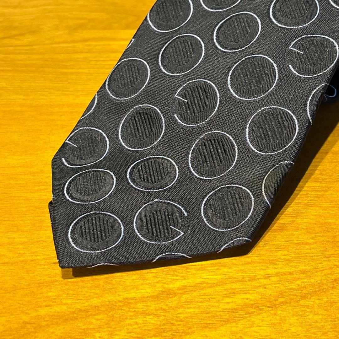Gucci シルク ネクタイ 円形模様