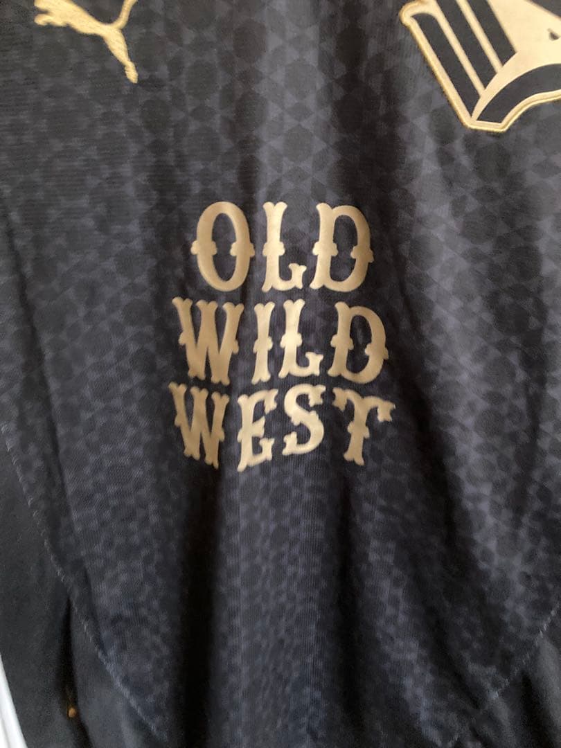 パレルモF.C2024/25アウェーユニフォームサッカーユニフォーム 黒/ピンク