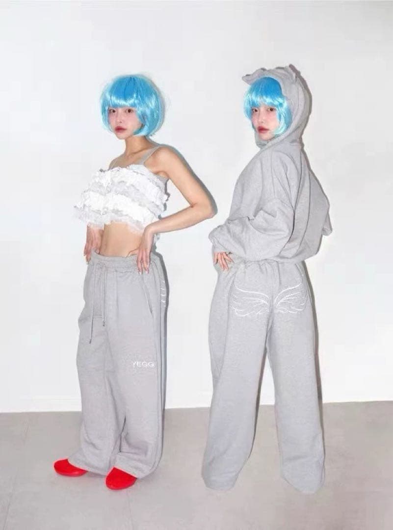 新品タグ付き YEGG Wing hoodie パーカー フーディー グレー