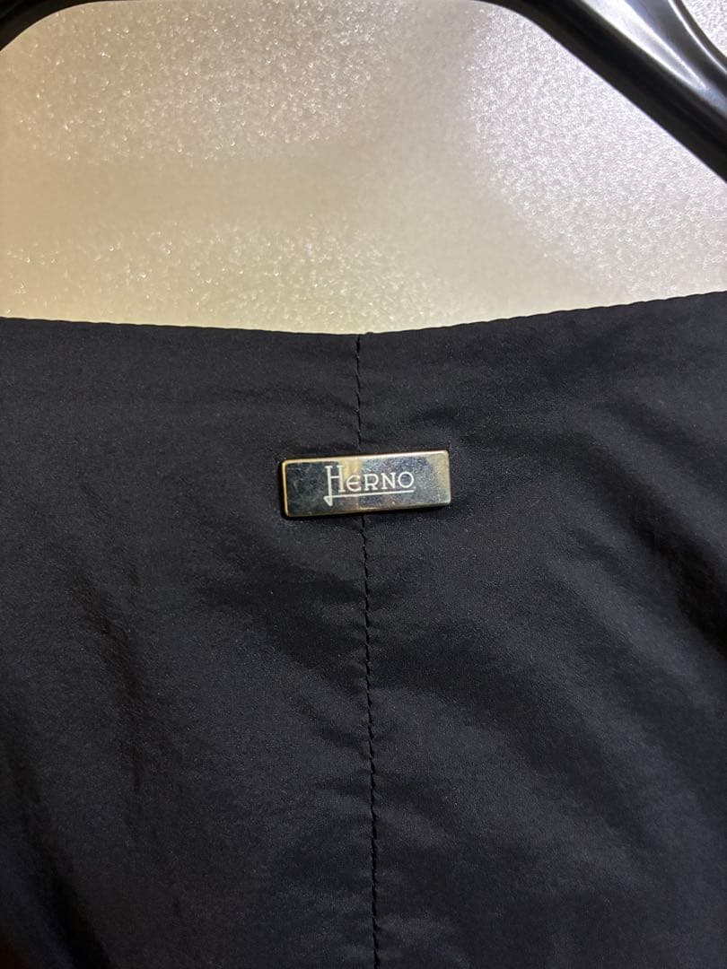 HERNO ダウンベスト ネイビー