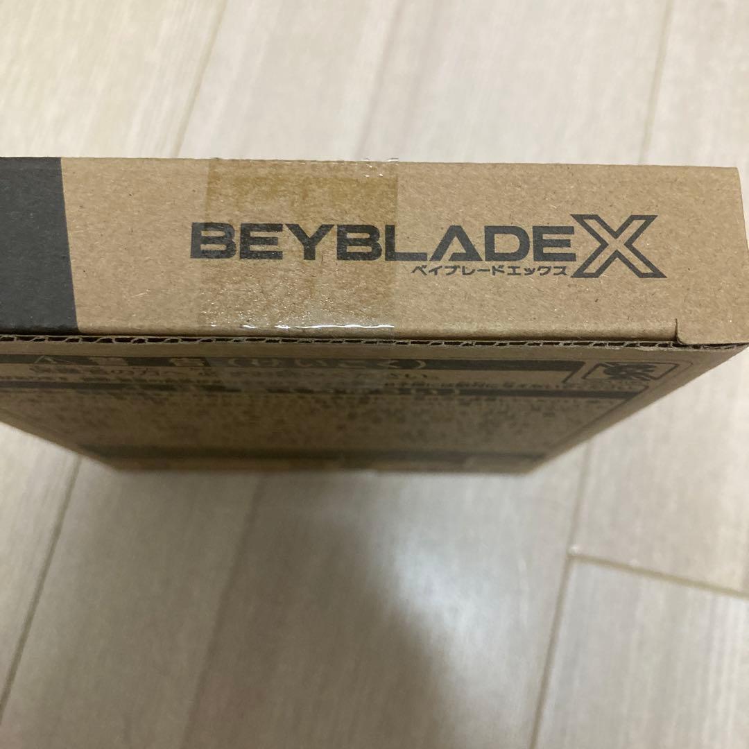 ベイブレードX エアロペガス3-70A レッド Ver.