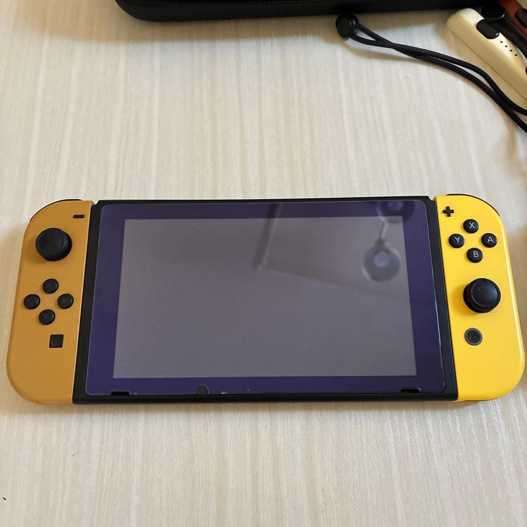 Nintendo Switch 本体　ポケットモンスターピカチュウイーブイ