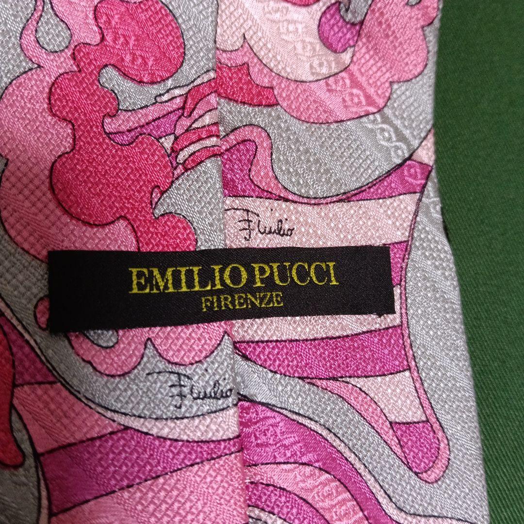 EMILIO PUCCI 花柄 シルクネクタイ　ピンク