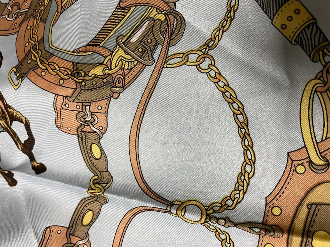HERMES エルメス　カレ　スカーフ　シルク