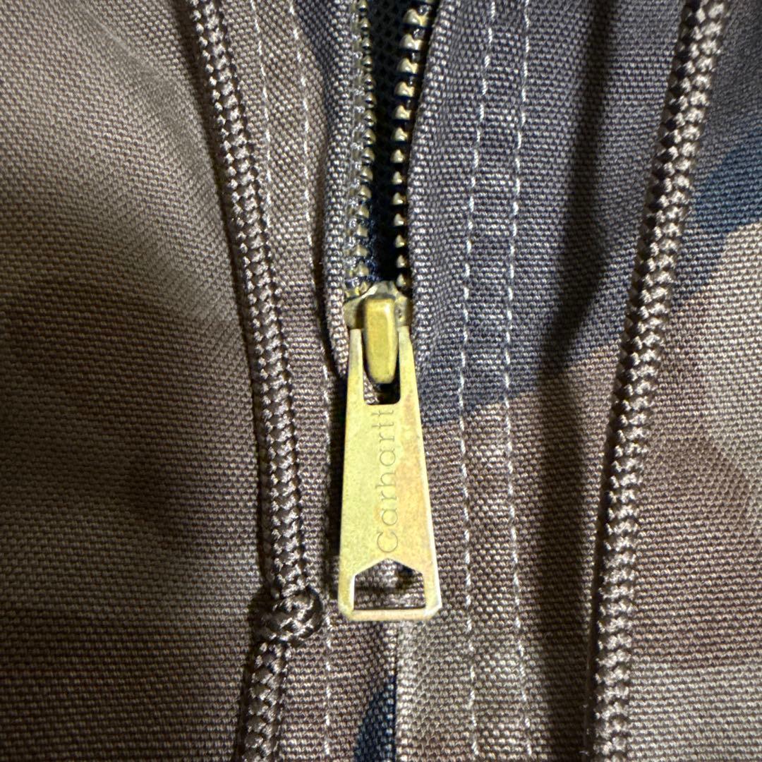 カーハート　ダックジャケット　迷彩