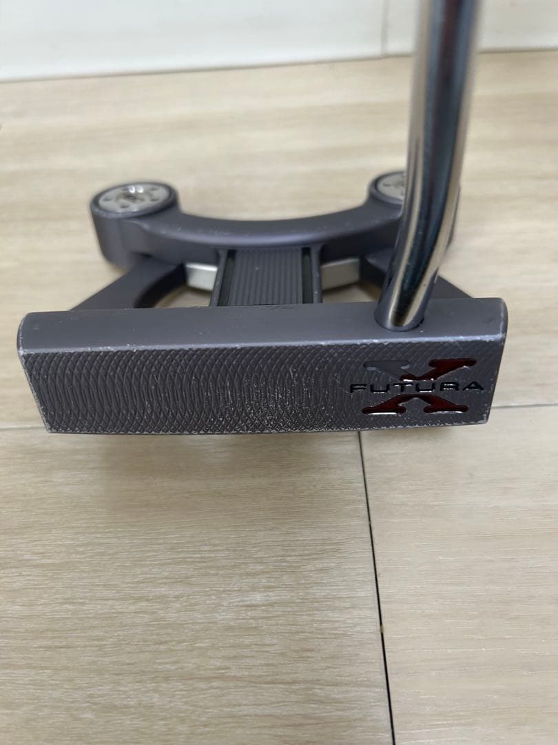 SCOTTY CAMERON FUTURA X 34インチ