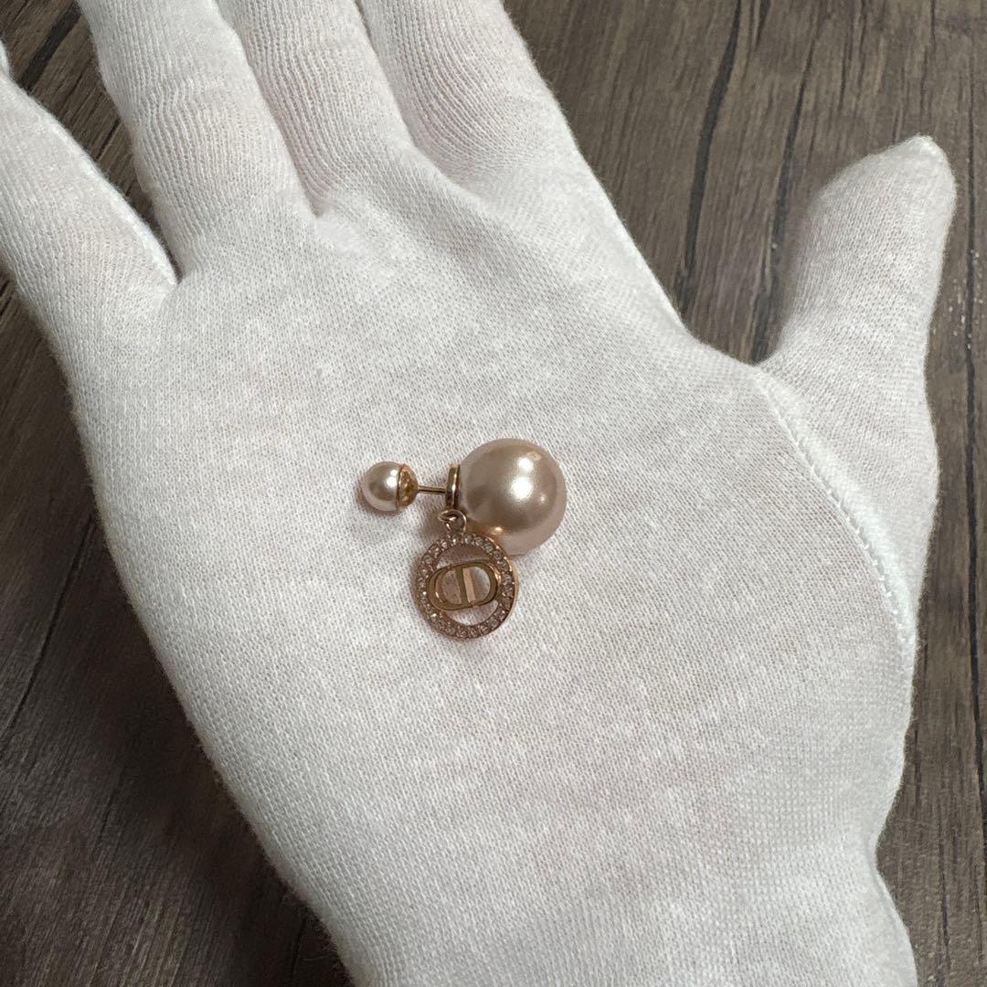 Christian Dior ピアス トライバル TRIBALES レジンパール