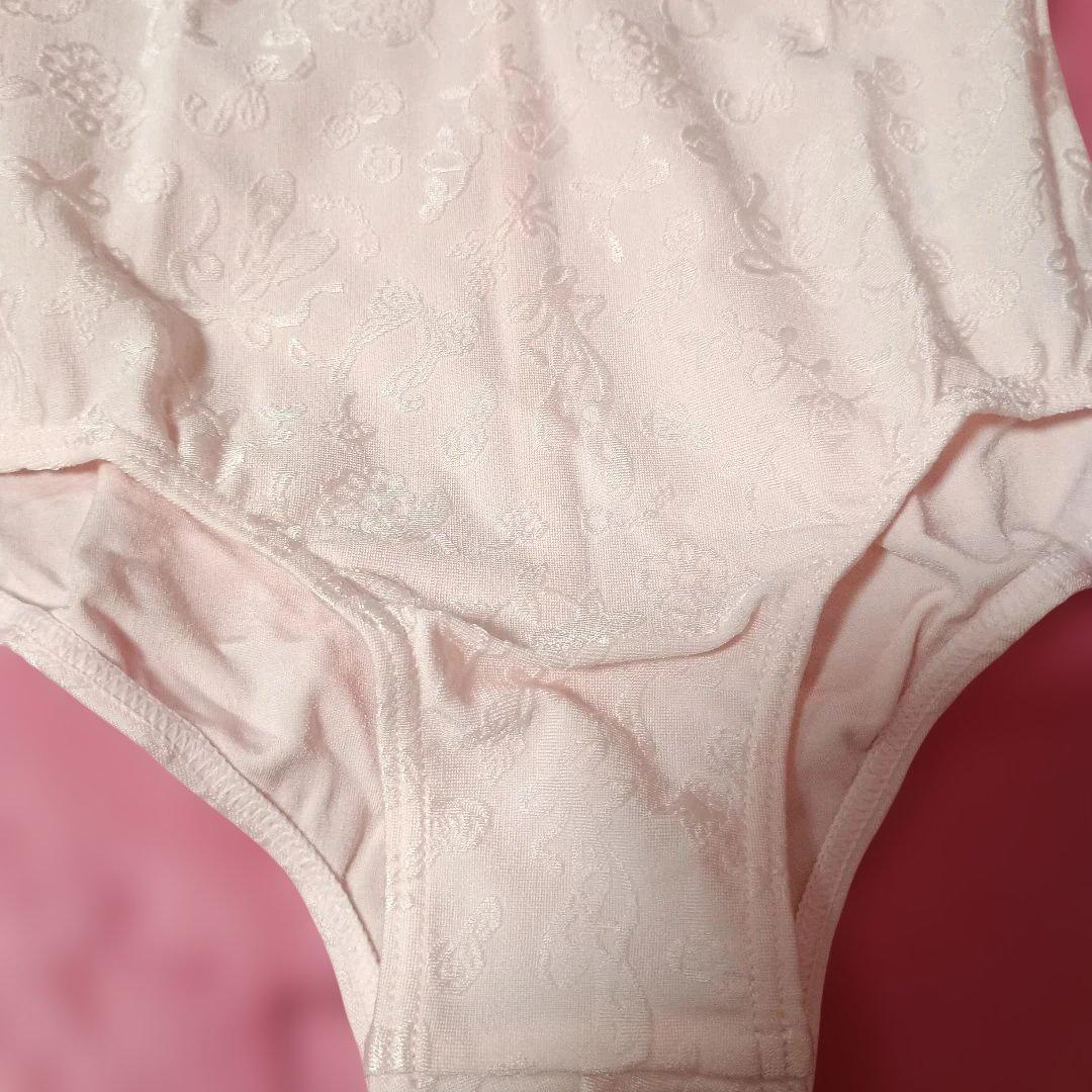 最終価格☆チャコット☆未使用＆タグ付き☆レオタード 130 淡いピンク