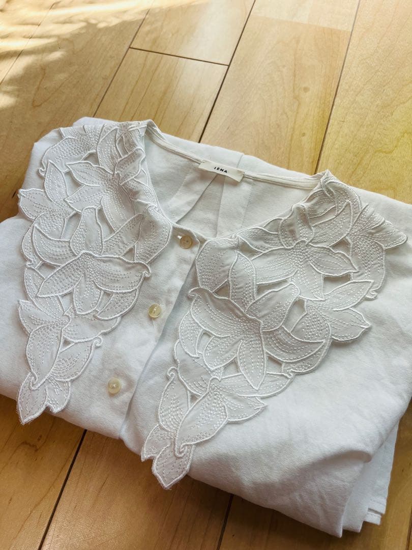 イエナ　レースカラーデザインブラウス　刺繍　長袖シャツ