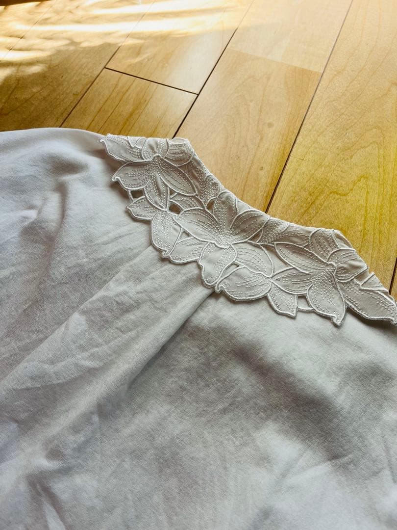 イエナ　レースカラーデザインブラウス　刺繍　長袖シャツ