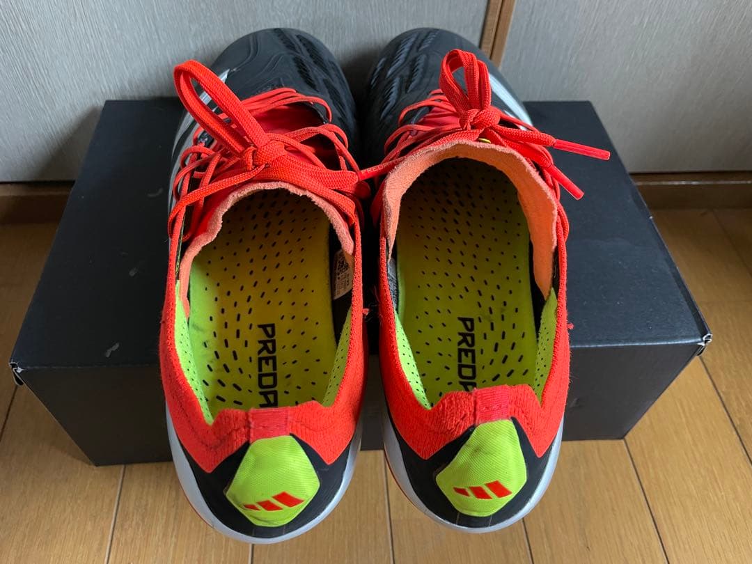 Adidas Predator Eliteサッカースパイク 27cm