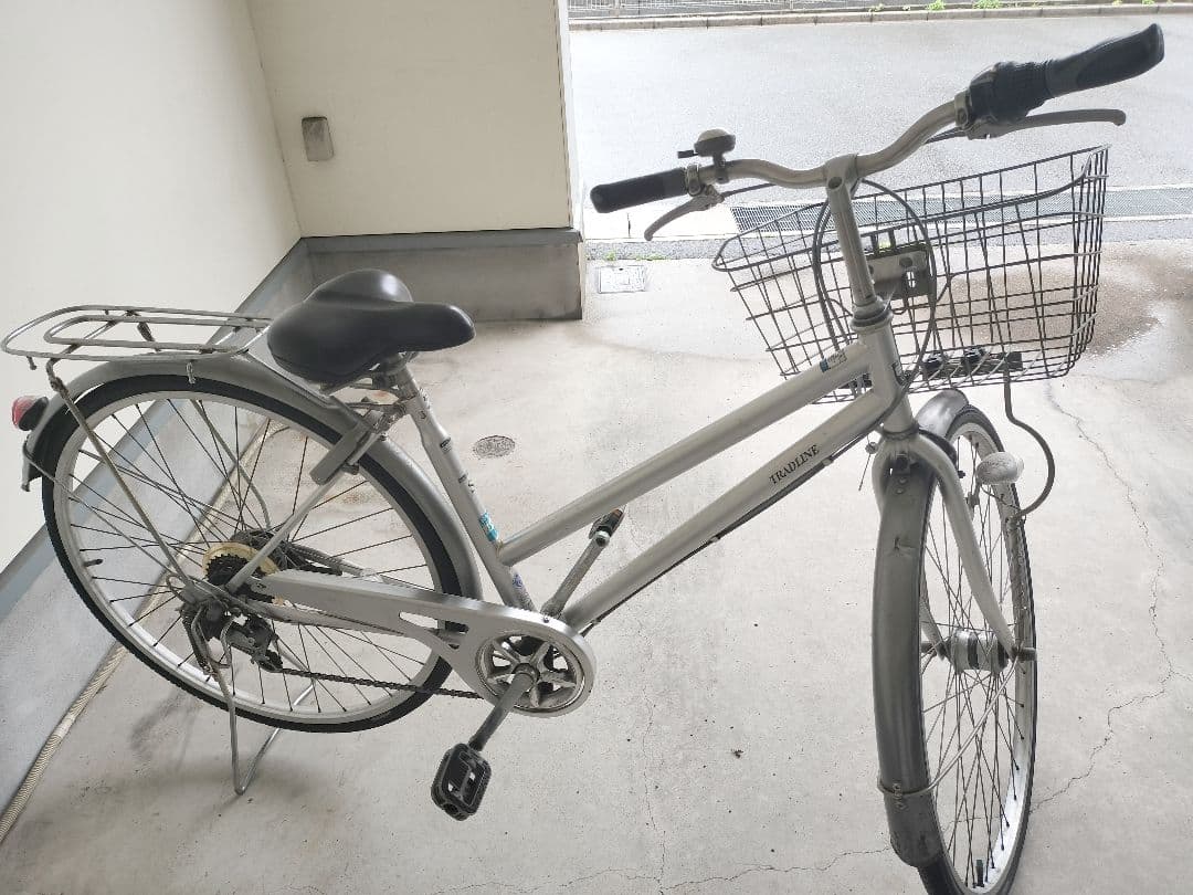 ブリジストンシルバー シティサイクル 前カゴ付き