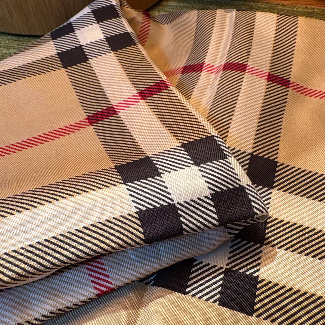 極美品　Burberrys バーバリー 大判スカーフ シルク　ノバチェック　希少
