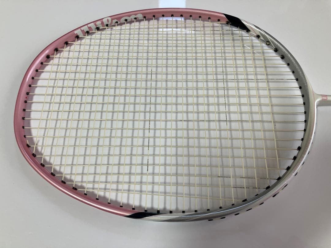 Wilson PRO バドミントンラケット ピンク/ホワイト　4Ｕ　5Ｇ