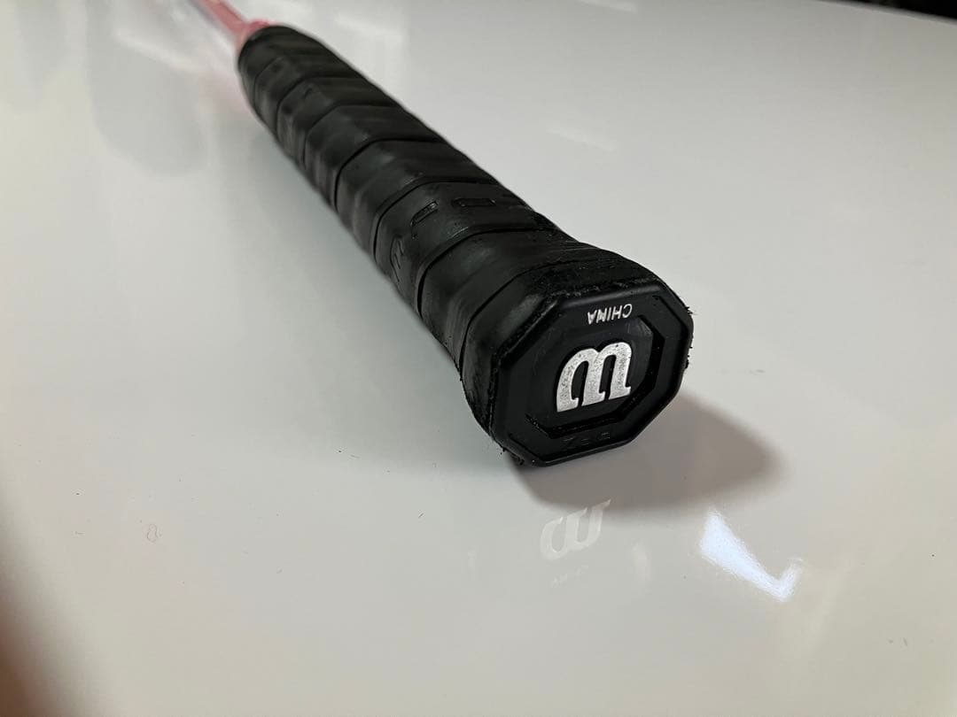 Wilson PRO バドミントンラケット ピンク/ホワイト　4Ｕ　5Ｇ