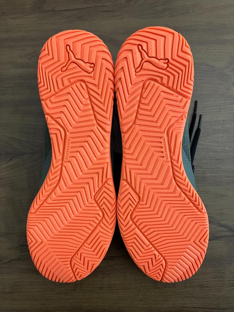 ●新品● PUMA 365 FUTSAL 2 フットサルシューズ(28cm)