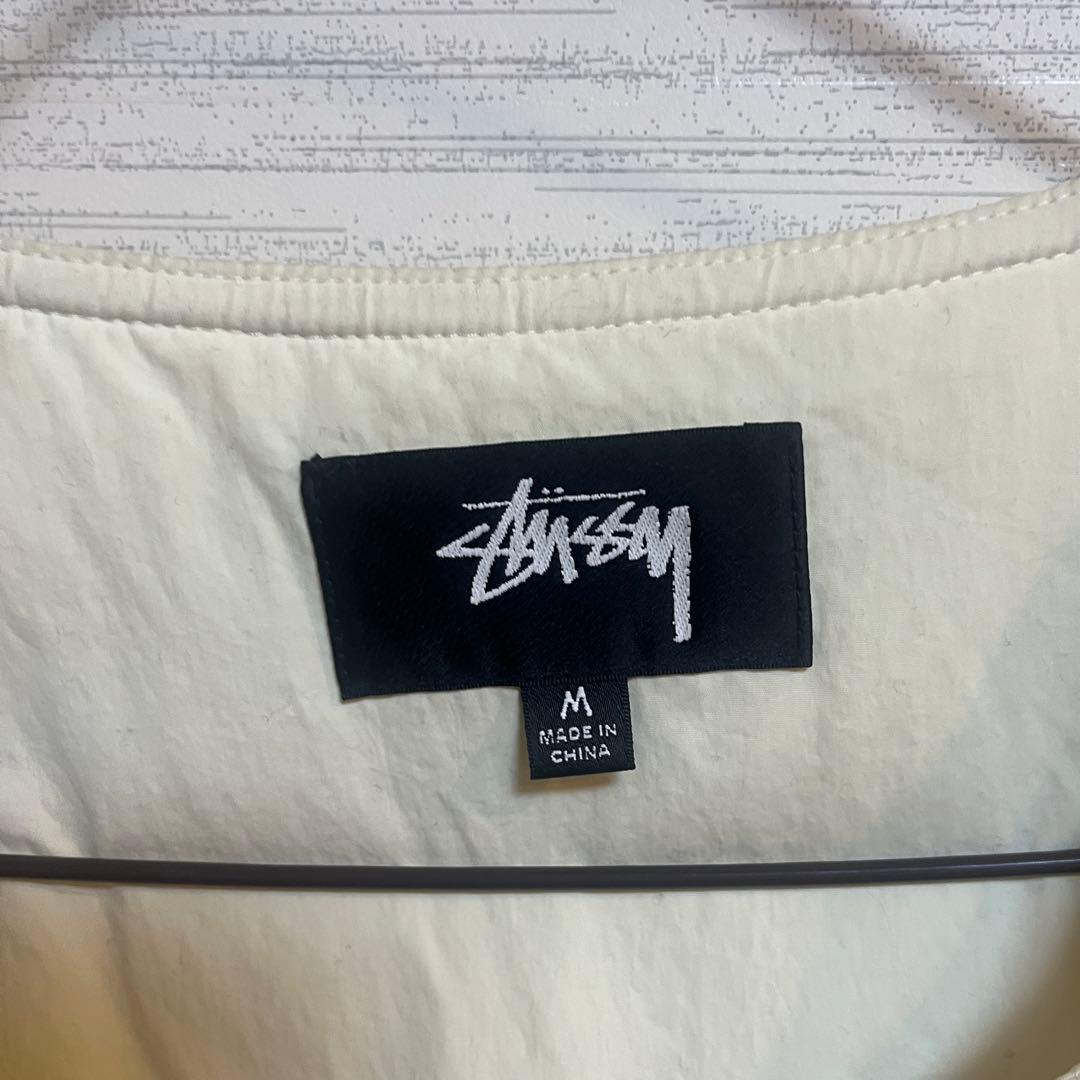 【stussy】ステューシー ダイヤモンドキルティングベスト クリーム M