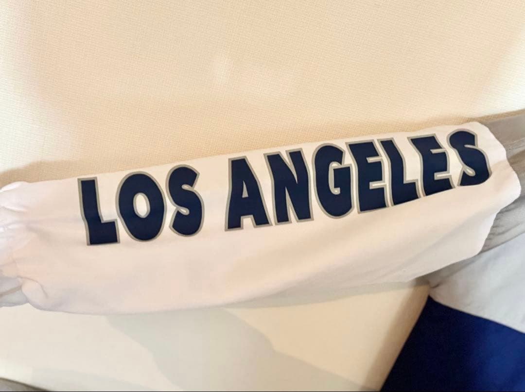 MLB公式 ニューエラ ウィンドブレーカー LA