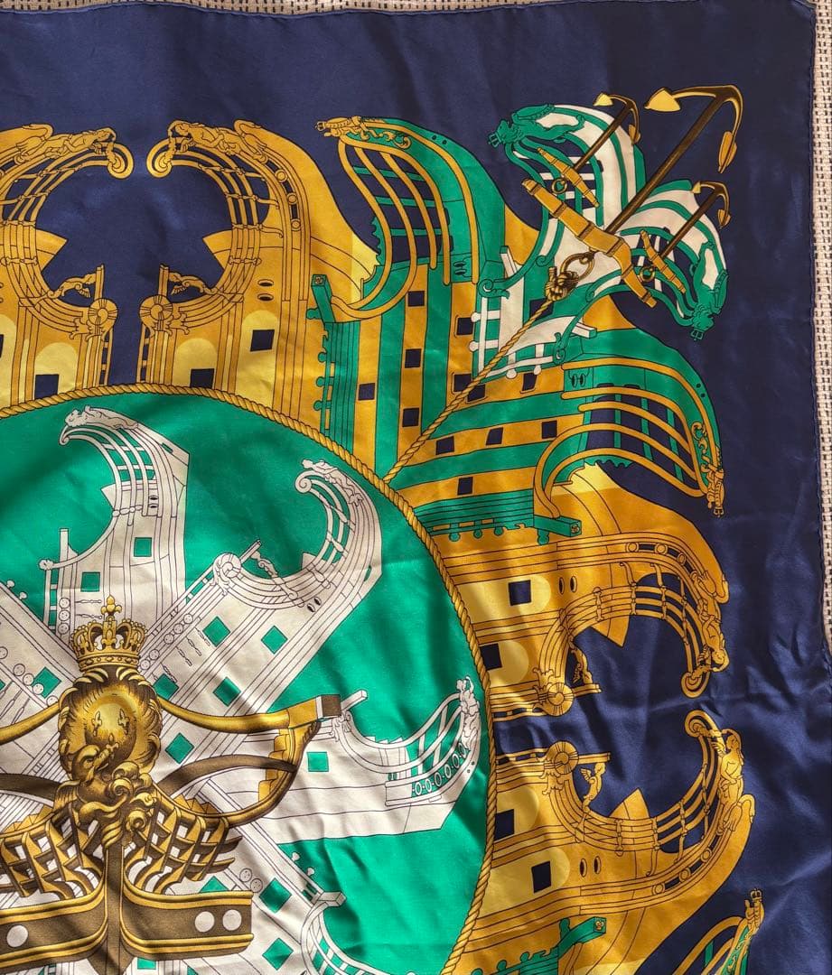 HERMES エルメス カレ90 プロテウス PROUES