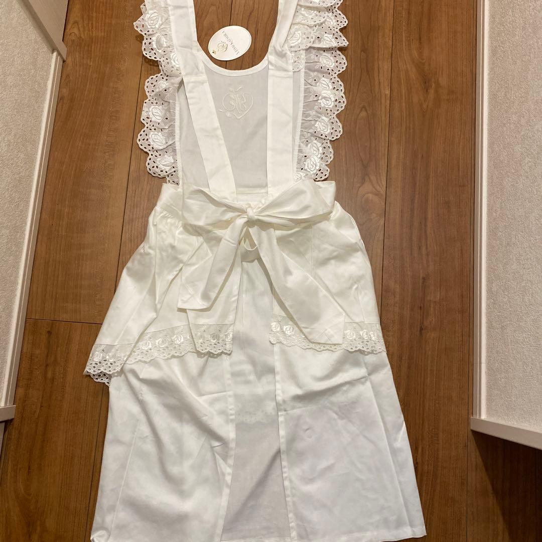 【新品、タグ付き】YUMI KATSURA 白　フォーマル　綿100 希少