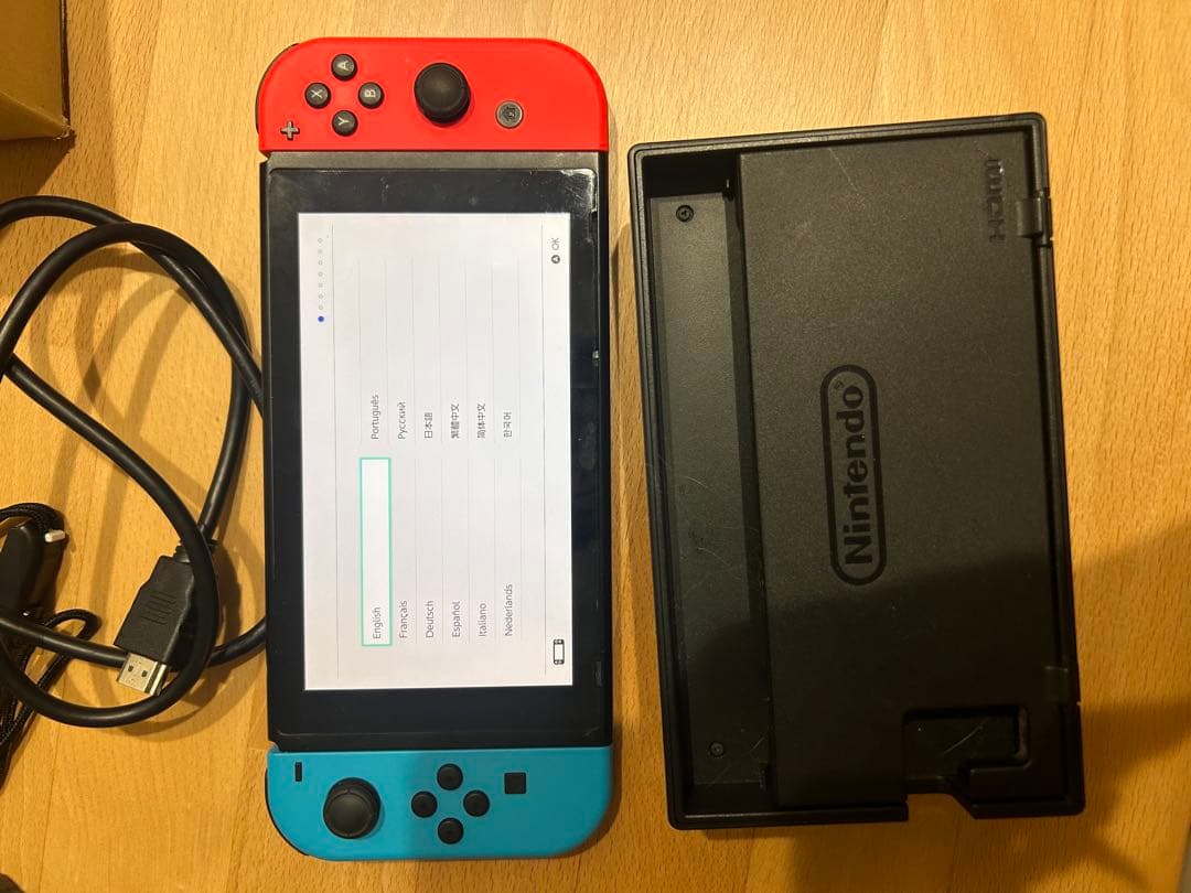 Switch 本体、充電器なし
