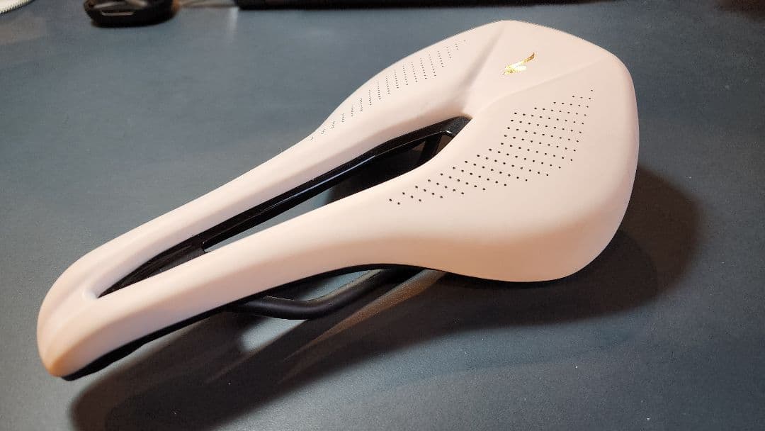 スペシャライズド Power サドル（143mm）
