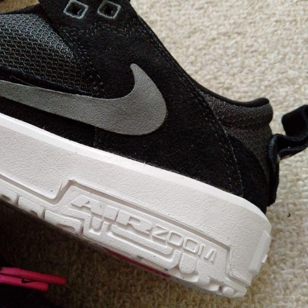 NIKE SB スケートボードシューズ ブラック/グレー 24cm