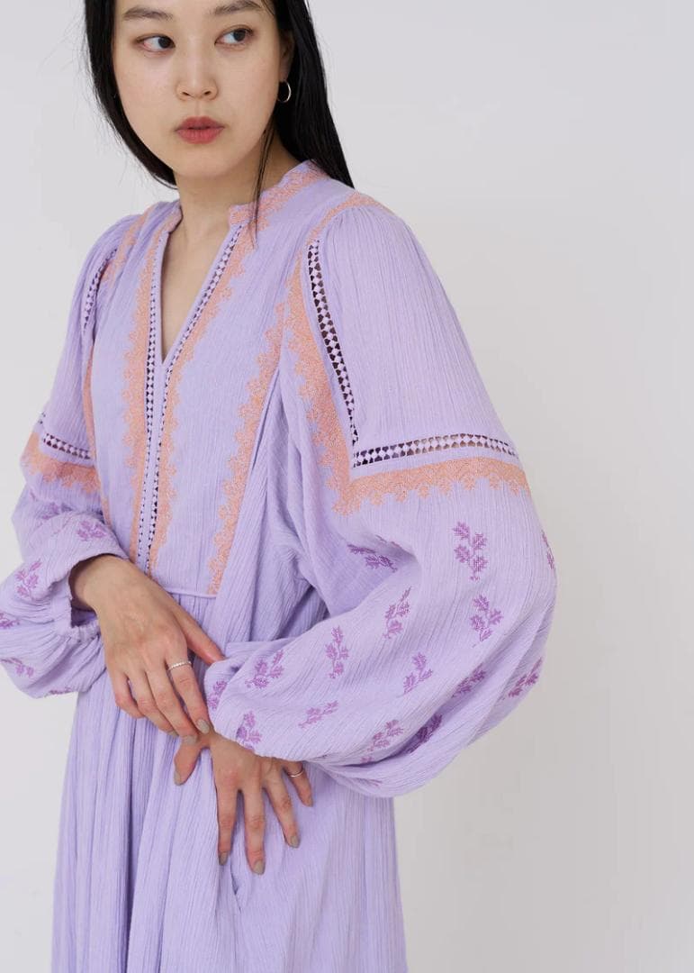 新品 ヌキテパ コットン ガーゼ エンブロイダリー ヨーク ワンピース