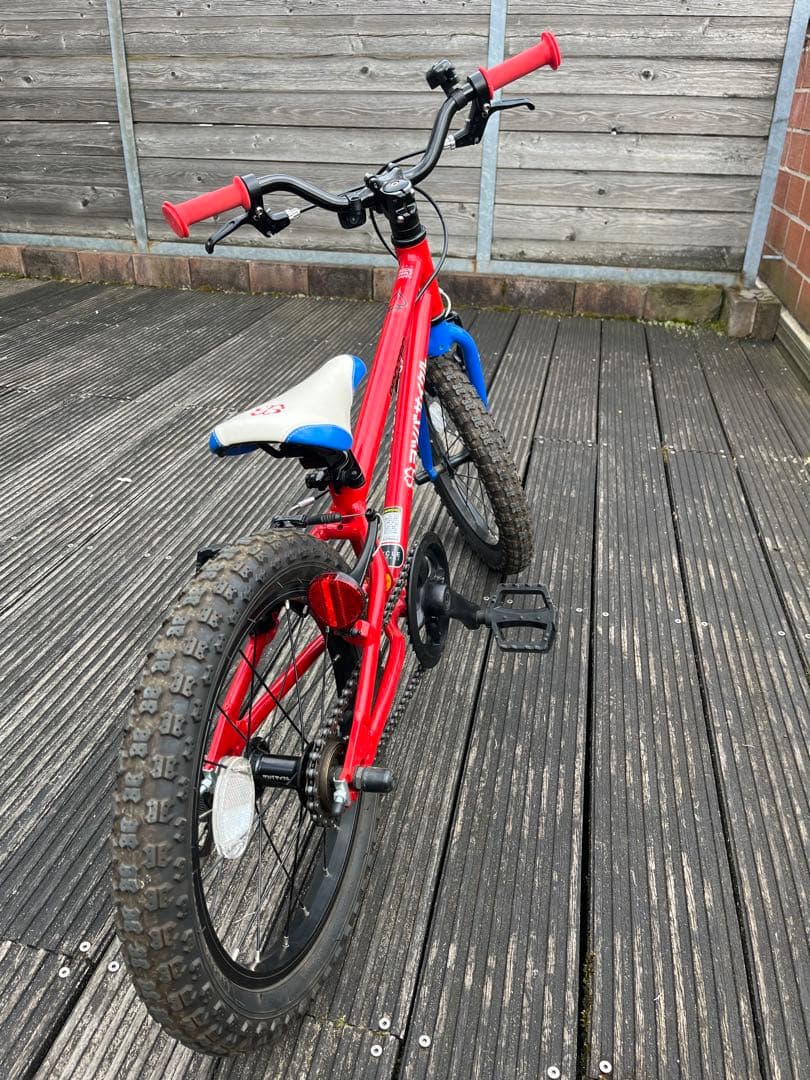 ヨツバサイクル　キッズバイク 16インチ