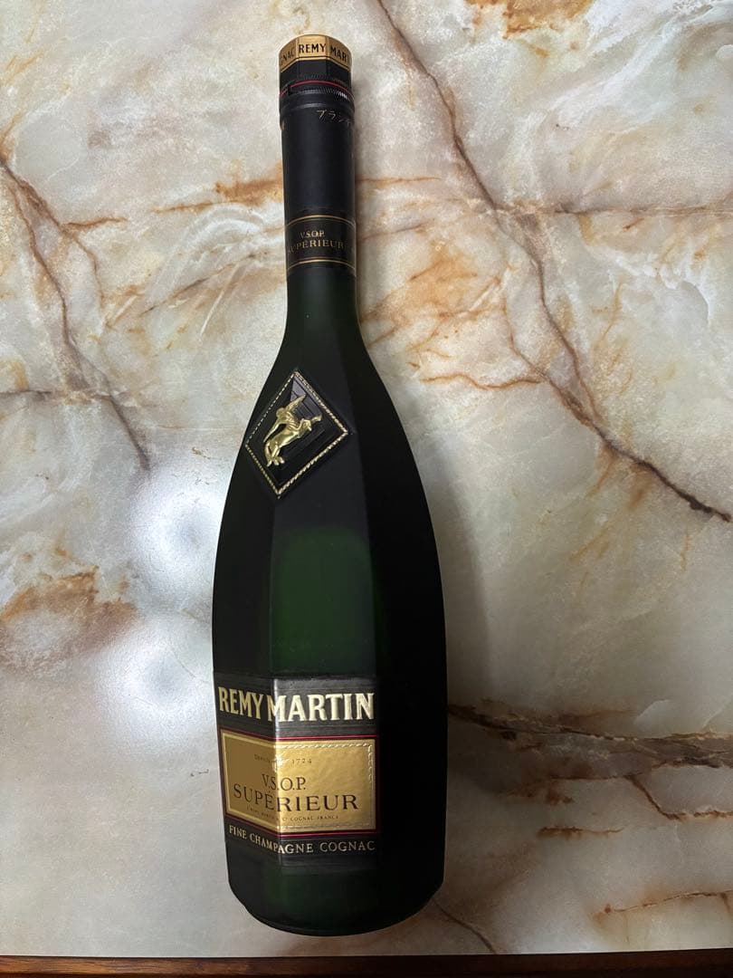 REMY MARTIN VSOP コニャック 700ml