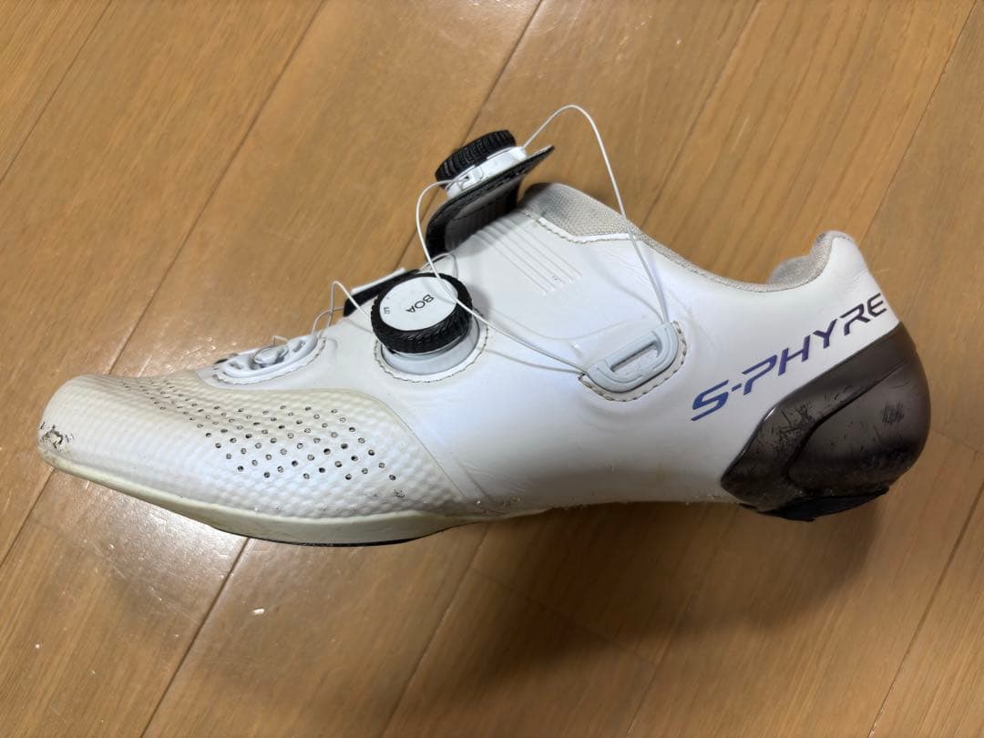 シマノ　ビンディングシューズ　RC9 41.5