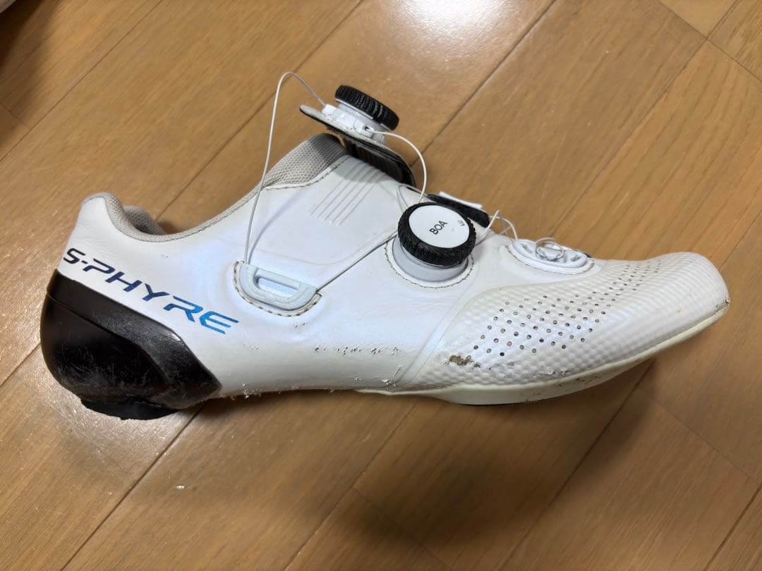 シマノ　ビンディングシューズ　RC9 41.5