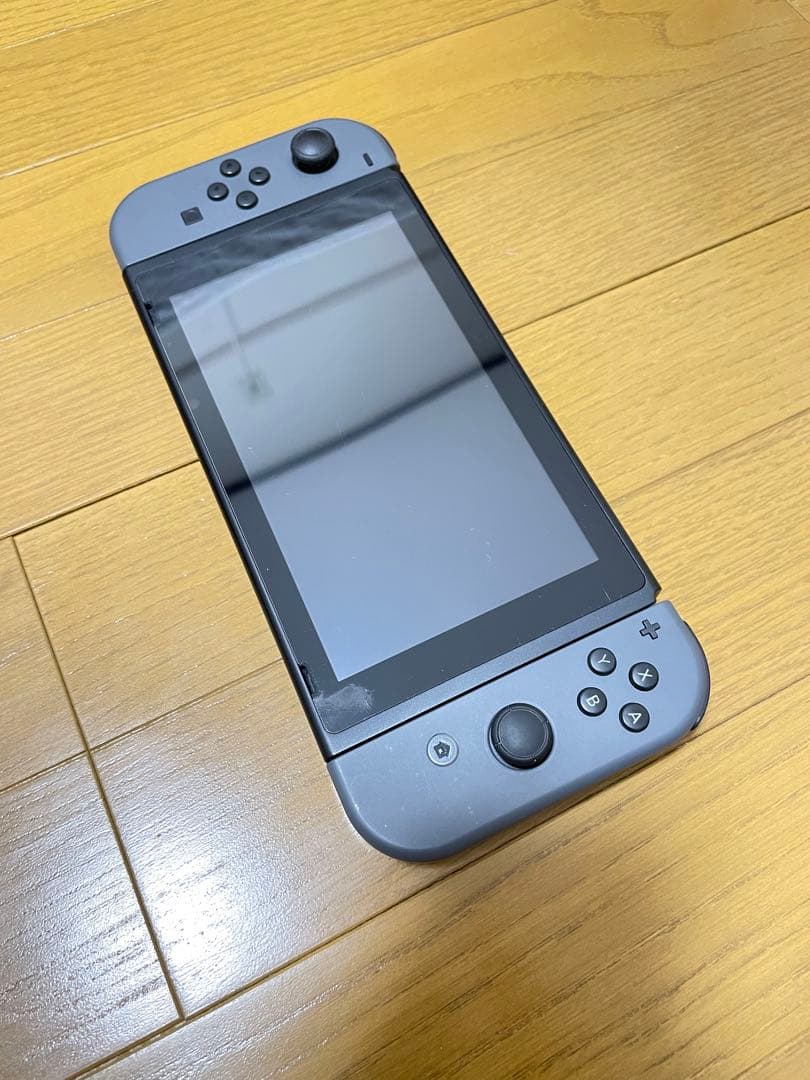 【大幅値下げ！！】完備品！動作確認済！Nintendo Switch おまけ付き