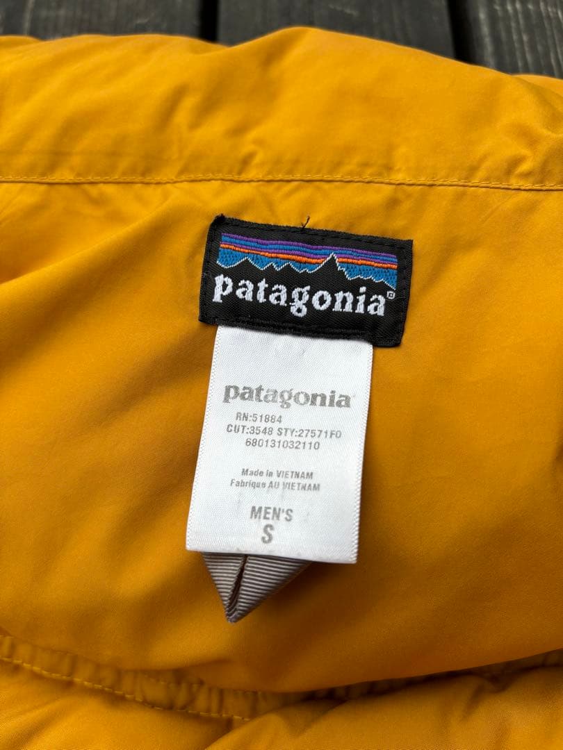 patagonia ダウンベスト グレー/ブラック パタゴニア　ベスト　美品
