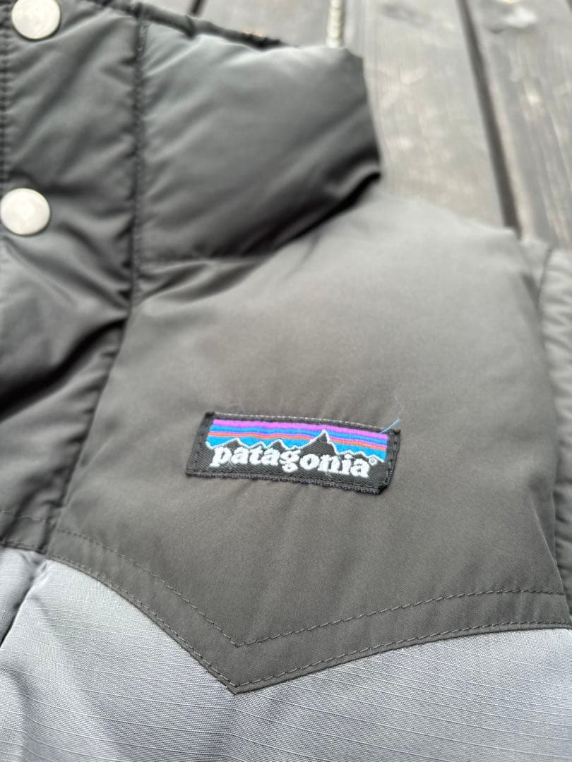patagonia ダウンベスト グレー/ブラック パタゴニア　ベスト　美品