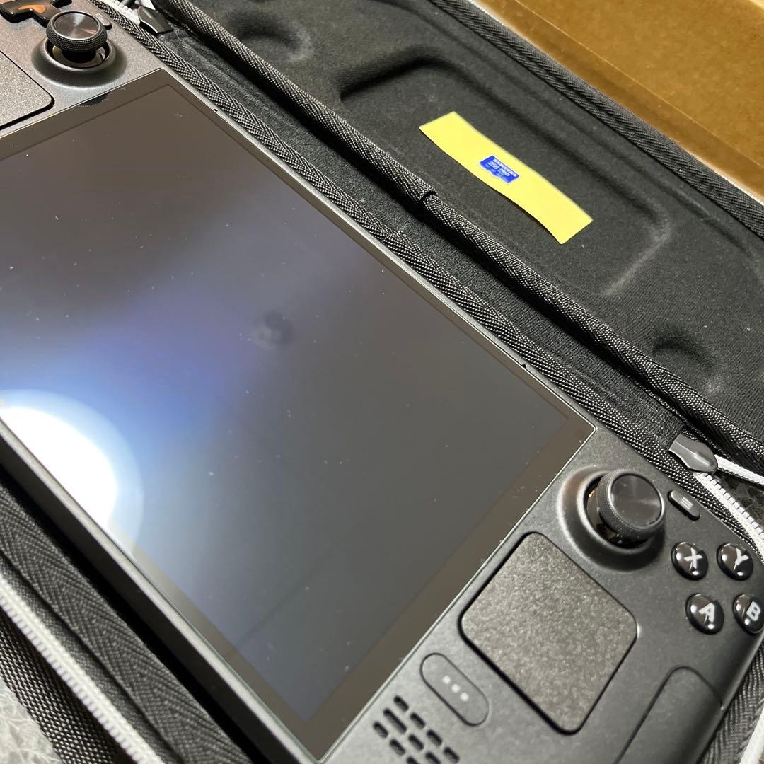 Steam Deck OLED 512GBモデル + 256B マイクロSD付き