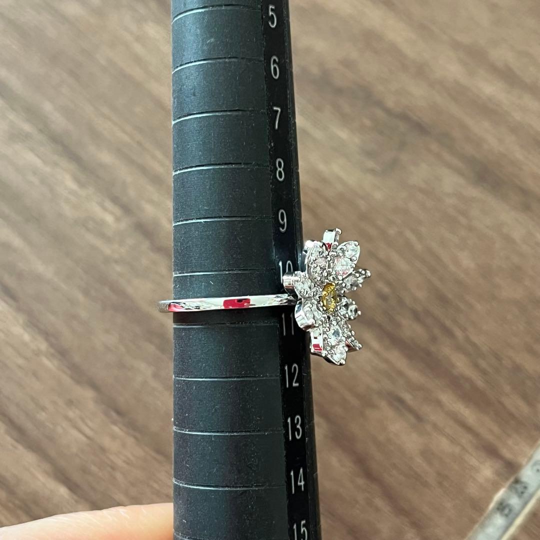 Swarovski 花と蜂モチーフ リング 指輪