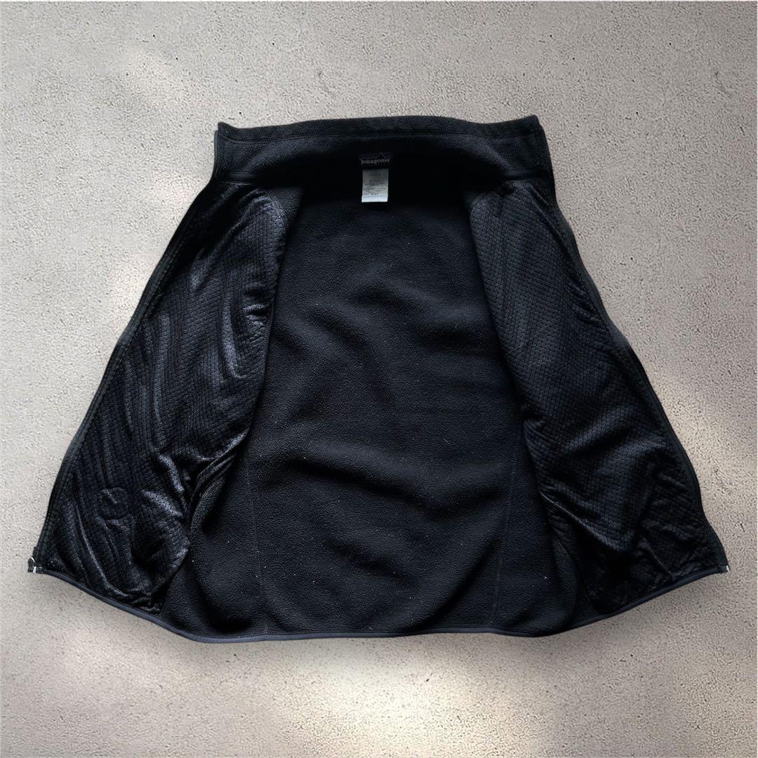 【Patagonia】SYNCHILLA フリースベスト Black M