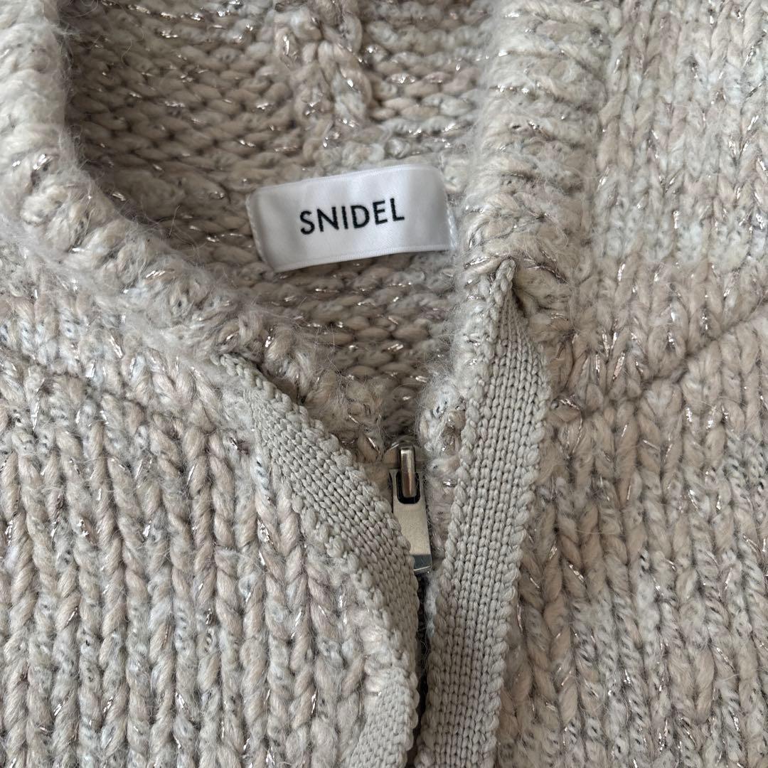 タグ付！SNIDEL ロービングニットフーディー
