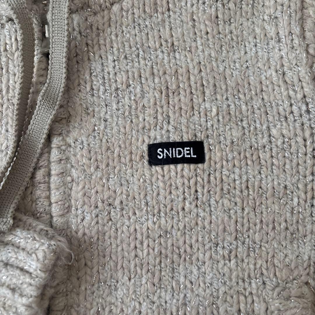 タグ付！SNIDEL ロービングニットフーディー