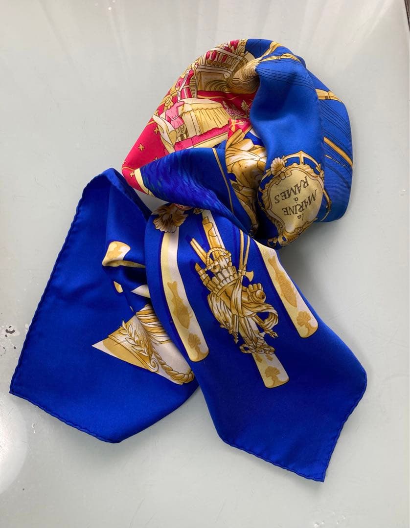 HERMESシルクスカーフ 船のデザイン 青