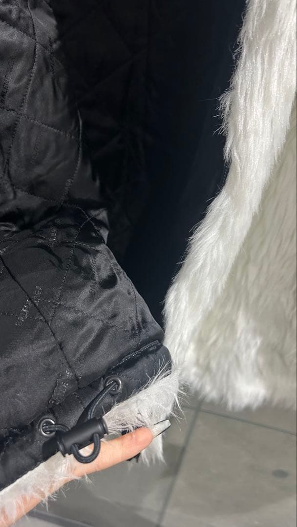 BALENCIAGA 2022AW バックBBロゴ ファーコートジャケット 34